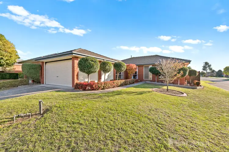 Main view of Homely house listing, 17 Plough Rise, Narre Warren South VIC 3805