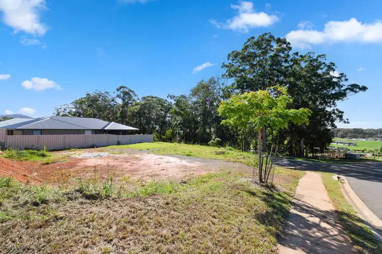 2 Royal Poinciana Way, Coffs Harbour NSW 2450