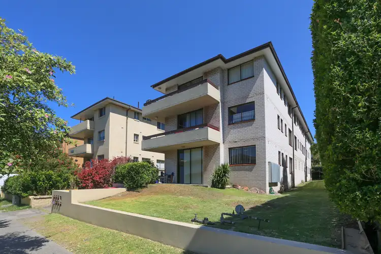 2/75 Dee Why Parade, Dee Why NSW 2099