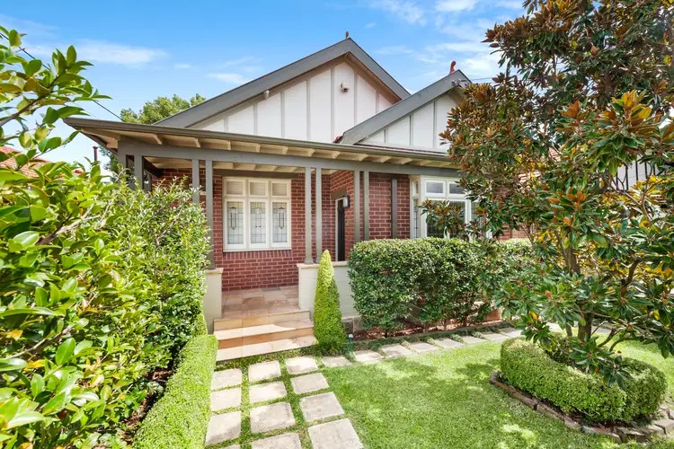 236 Lyons Road, Russell Lea NSW 2046