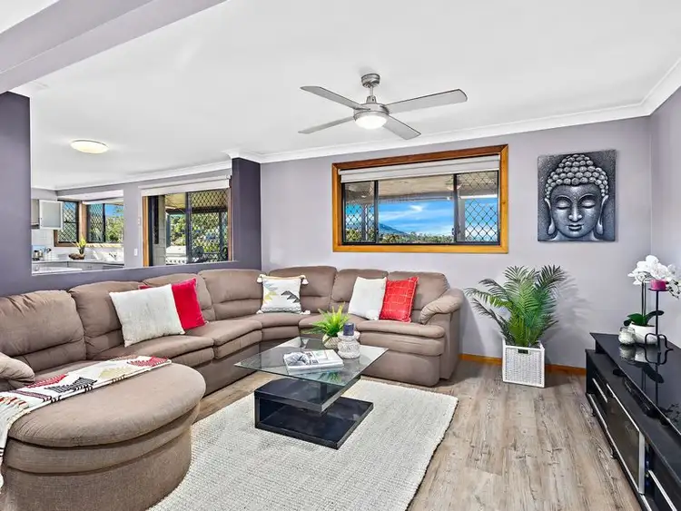 Second view of Homely house listing, 10 Ashley Avenue, Farmborough Heights NSW 2526