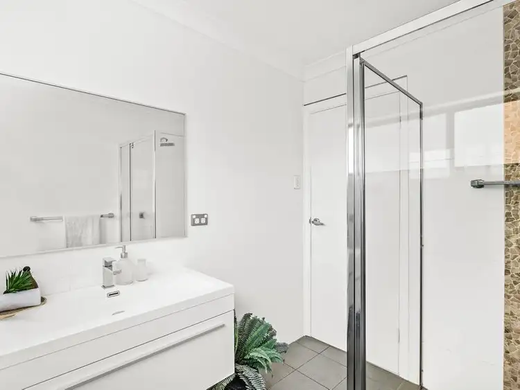 Fourth view of Homely house listing, 16 Bristol Parade, Farmborough Heights NSW 2526