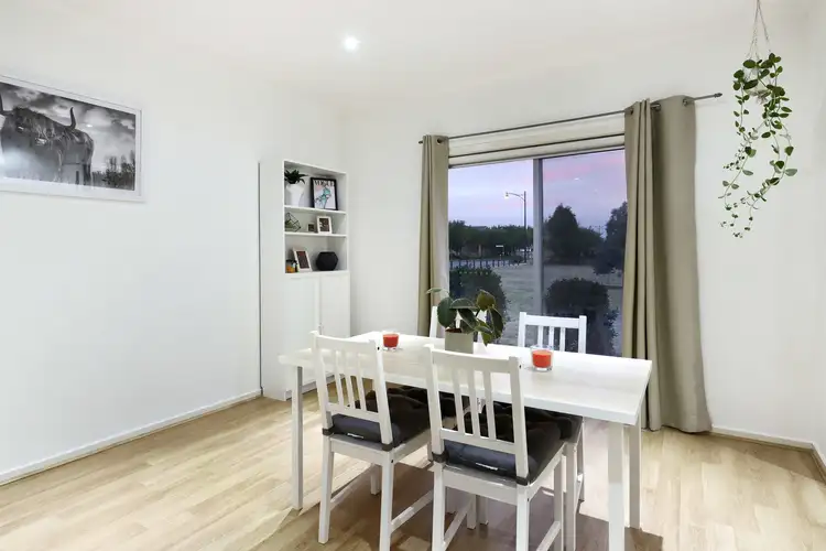 Fifth view of Homely house listing, 5 Angeline Way, Craigieburn VIC 3064