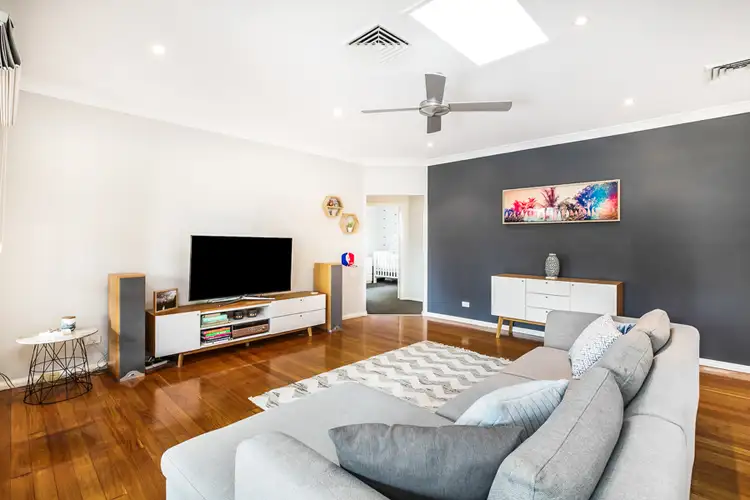 Second view of Homely villa listing, 2/213 Kingsway, Woolooware NSW 2230