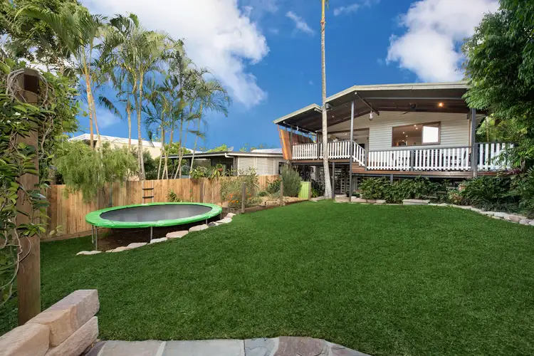 69 Waverley Road, Taringa QLD 4068