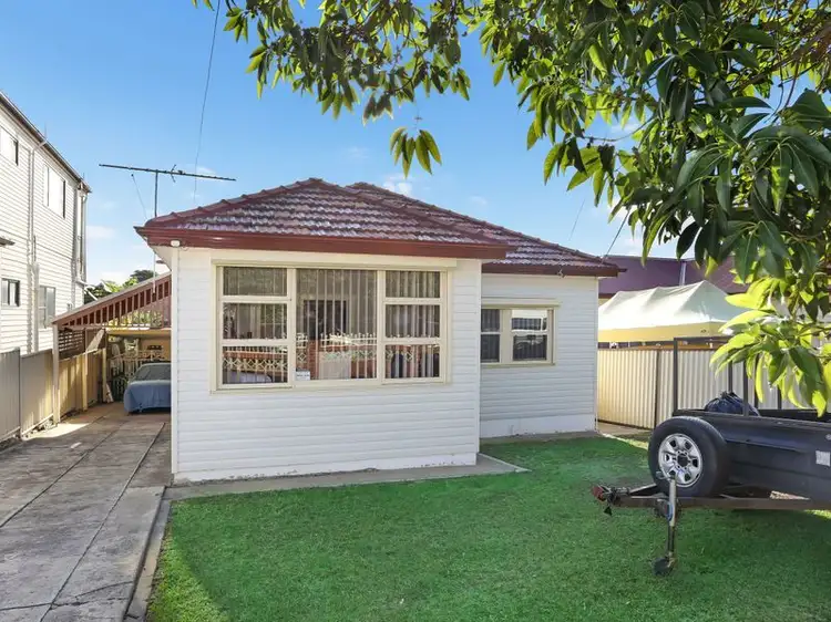19 Ettalong Street, Auburn NSW 2144