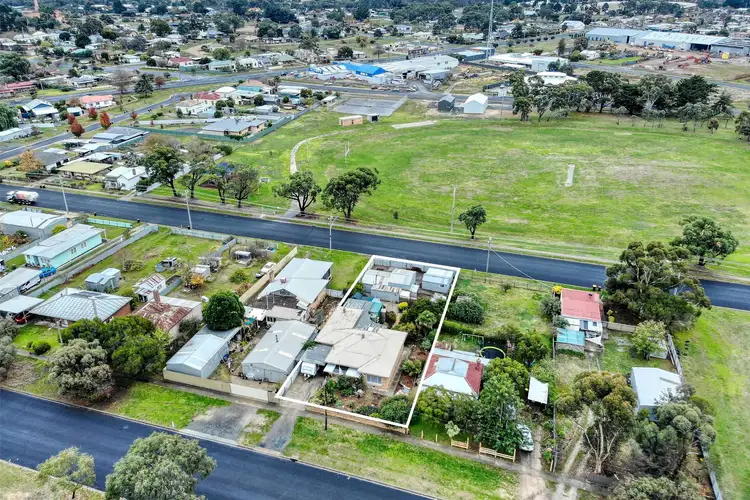 15 Kofoed Street, Ararat VIC 3377