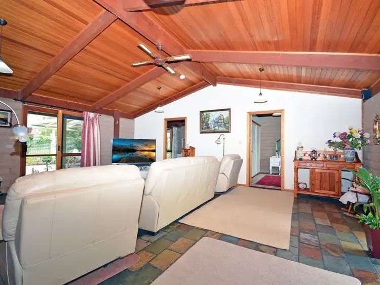 Sixth view of Homely house listing, 2 Dusting Court, Portland VIC 3305