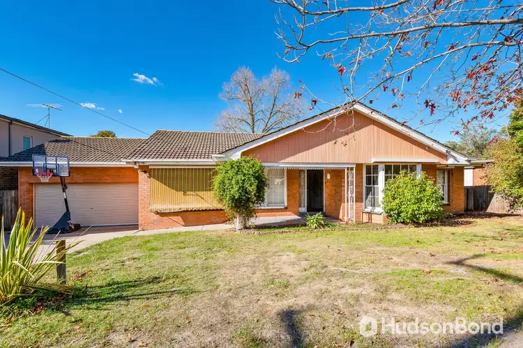 18 Beetham Parade, Rosanna VIC 3084