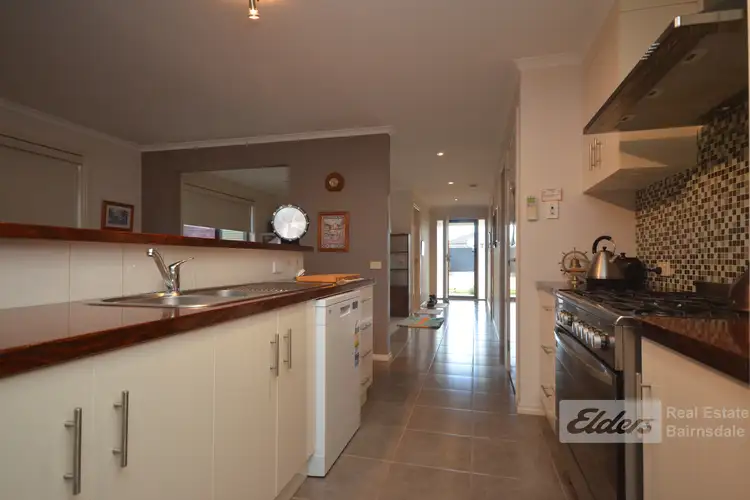 Fifth view of Homely house listing, 9 Windsor Court, Eastwood VIC 3875