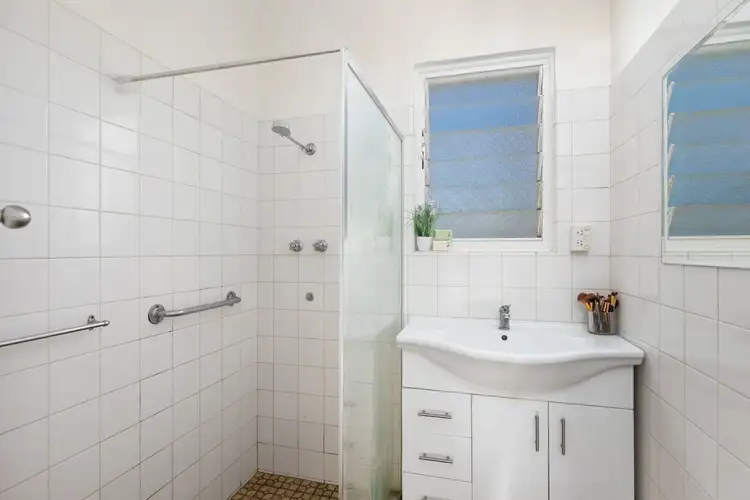 Fifth view of Homely house listing, 6 Nelson Street, Mount Gambier SA 5290