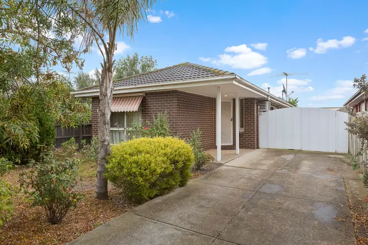 25 Bluestone Walk, Delahey VIC 3037