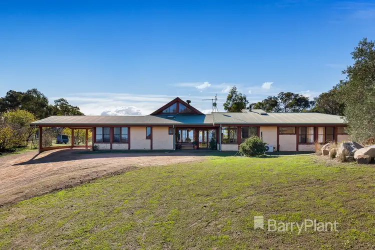 25 Kennedy Road, St Andrews VIC 3761
