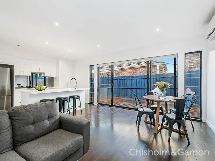 2/19-21 Fourth Street, Black Rock VIC 3193