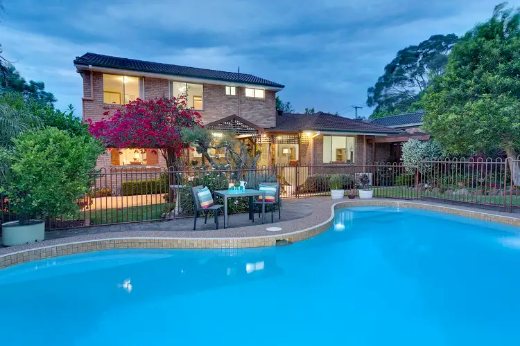 6 Fiona Street, Belrose NSW 2085