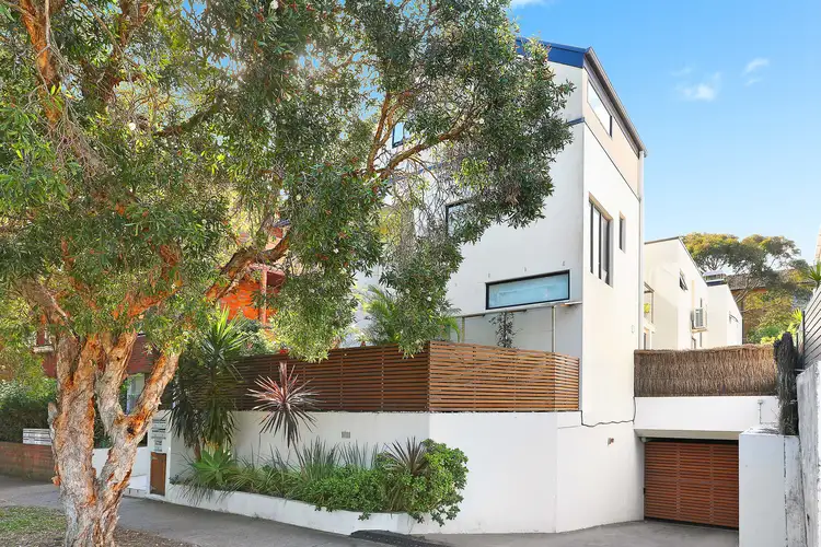 2/12 Warners Avenue, North Bondi NSW 2026