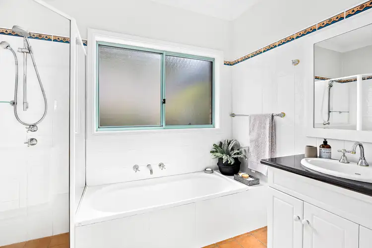 Fifth view of Homely house listing, 25 Darragh Drive, Figtree NSW 2525