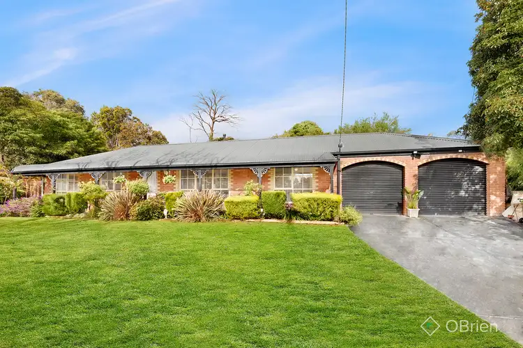 1 Raglin Close, Somerville VIC 3912