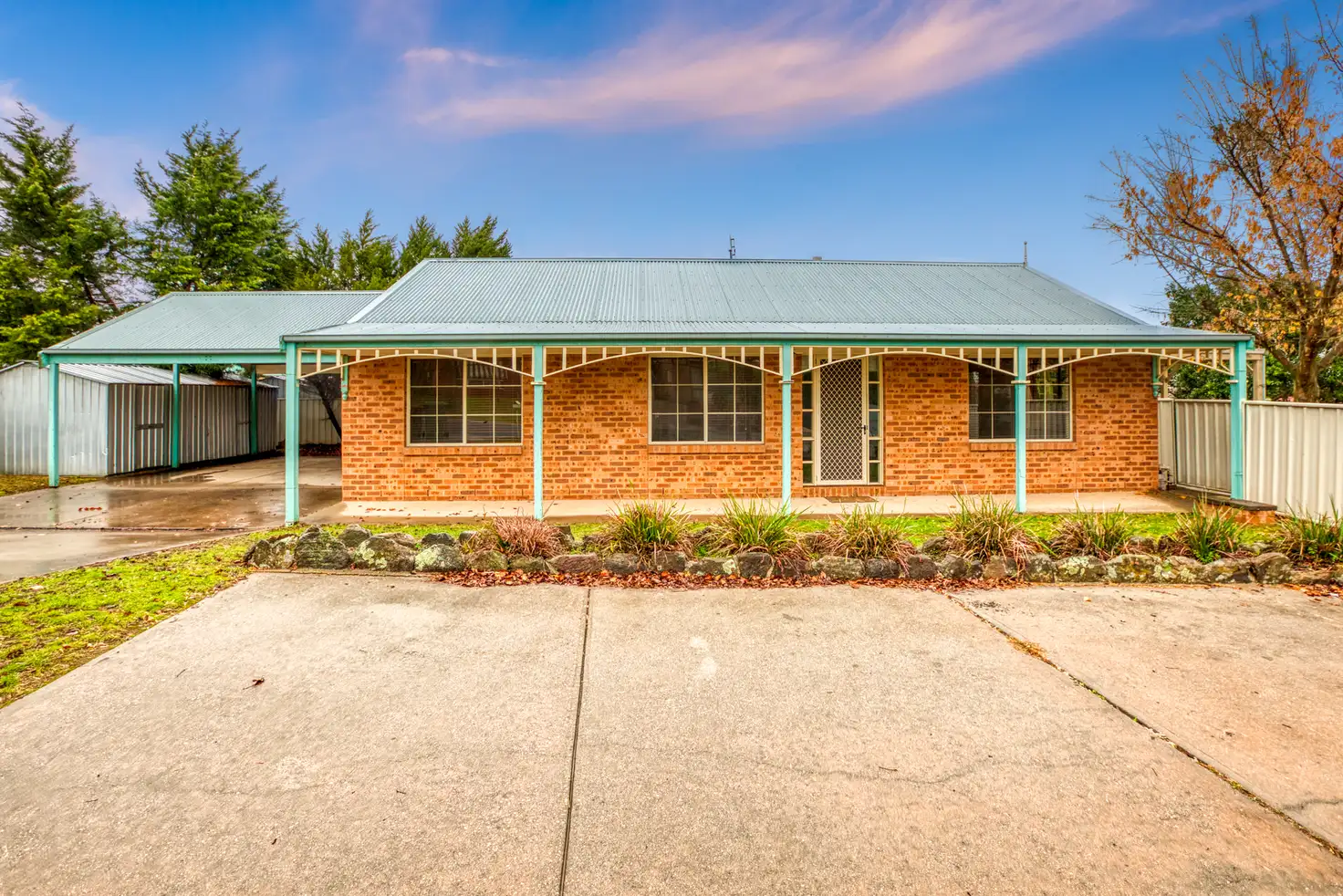 Main view of Homely house listing, 1 Butterworth Place, Wodonga VIC 3690