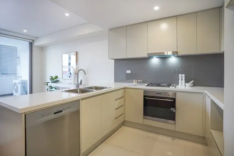 Fourth view of Homely apartment listing, 18/12 Roger Street, Brookvale NSW 2100