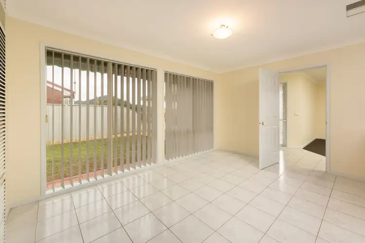 Fourth view of Homely house listing, 6 Templeton Place, Wodonga VIC 3690