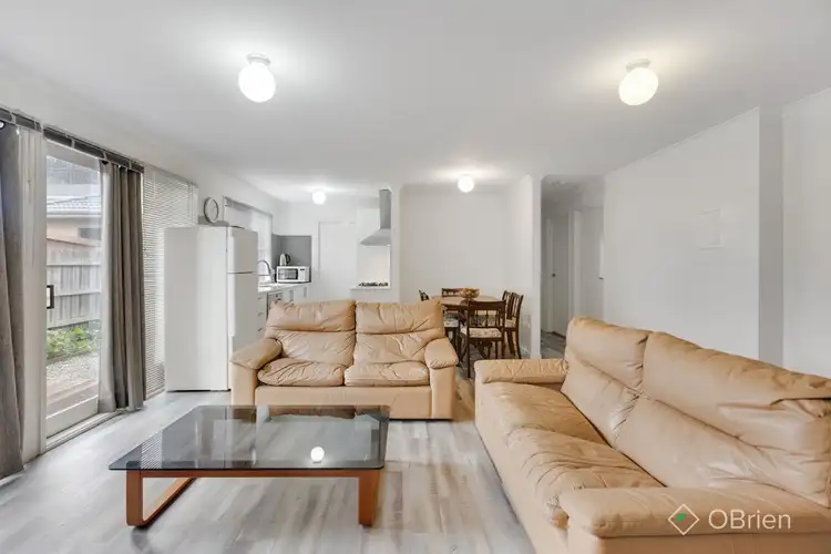 Fifth view of Homely unit listing, 5A Cricklewood Avenue, Frankston VIC 3199