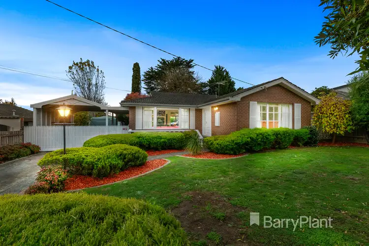 5 Currawa Drive, Boronia VIC 3155