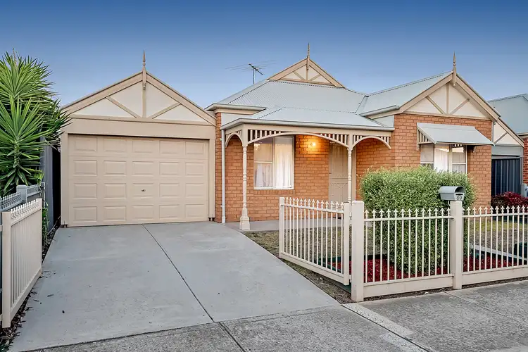 Second view of Homely house listing, 89 Mareeba Way, Craigieburn VIC 3064