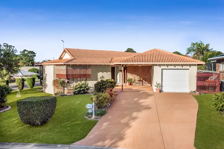 Second view of Homely house listing, 2 Wallen Place, Wynnum West QLD 4178