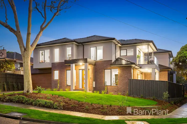 12 Calvin Crescent, Doncaster East VIC 3109