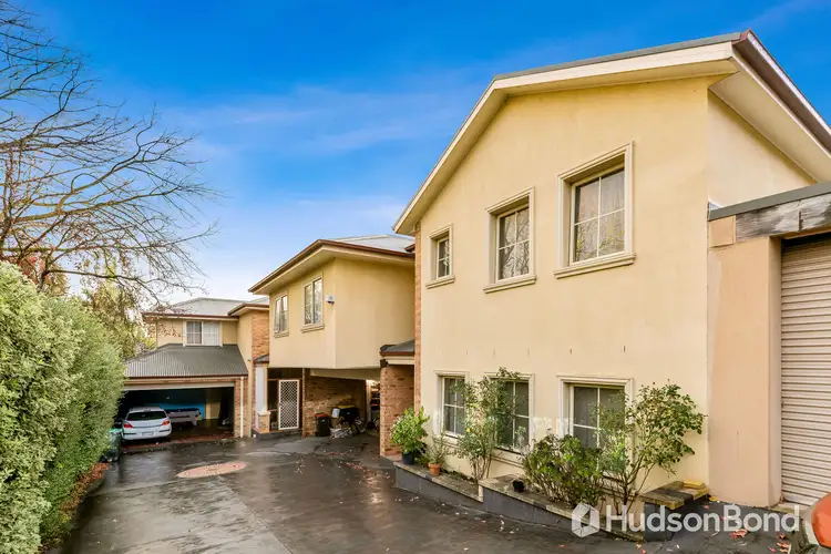 2/28 Roger Street, Doncaster East VIC 3109