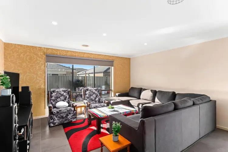 Fifth view of Homely house listing, 4 Beagle Street, Cranbourne East VIC 3977