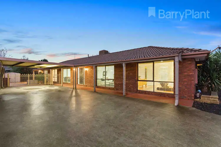 38 Banbury Crescent, Craigieburn VIC 3064