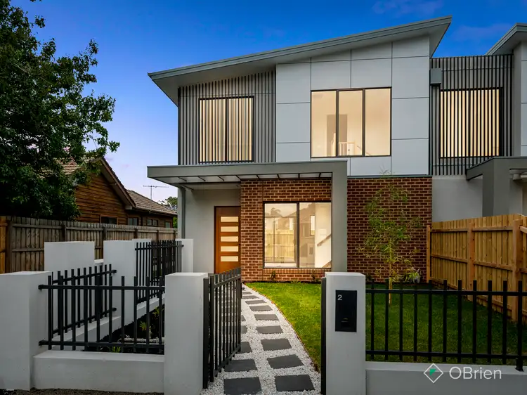 Main view of Homely townhouse listing, 2/19 Sherwood Avenue, Chelsea VIC 3196