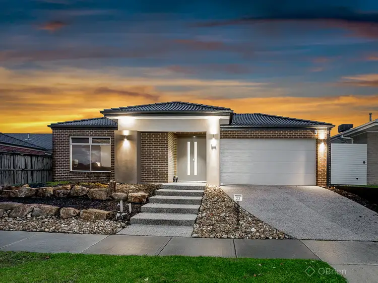 22 Hill Farm Drive, Clyde VIC 3978