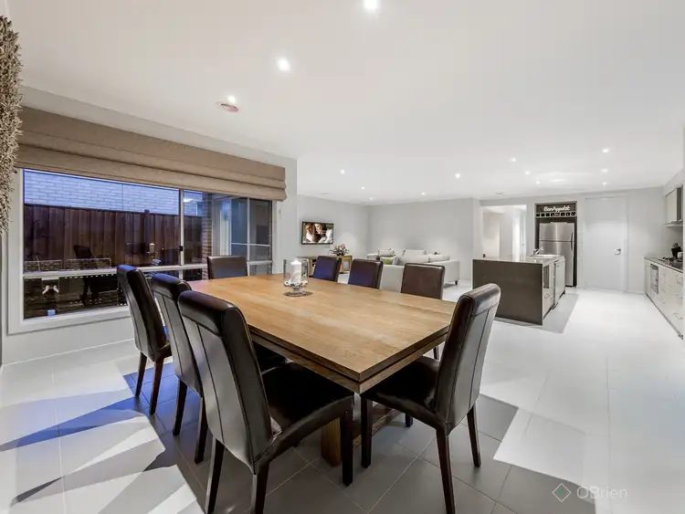 Fifth view of Homely house listing, 22 Hill Farm Drive, Clyde VIC 3978