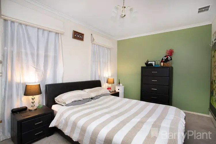 Sixth view of Homely house listing, 21 Nyora Court, Westmeadows VIC 3049