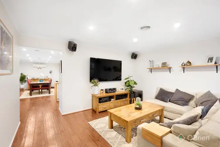 Second view of Homely house listing, 5 Bernard Court, Somerville VIC 3912