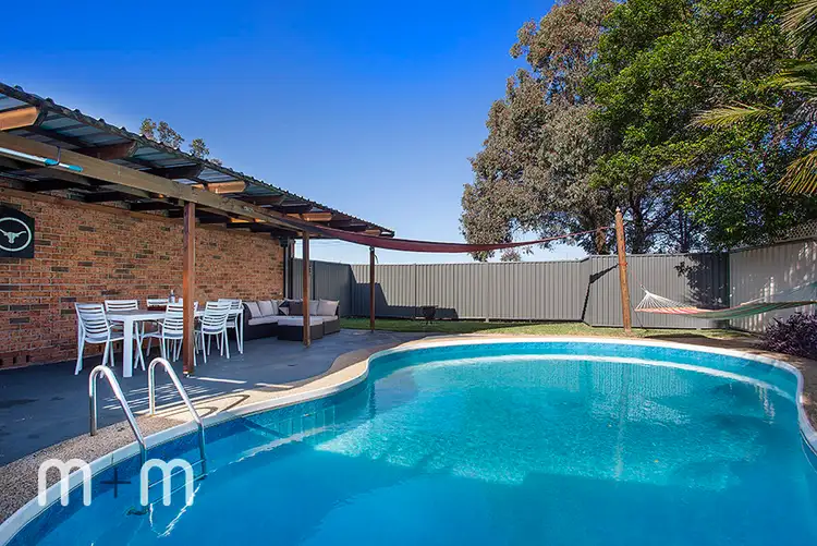 4 Tristan Avenue, Woonona NSW 2517