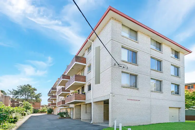 Main view of Homely unit listing, 11/3-5 Meadow Crescent, Meadowbank NSW 2114