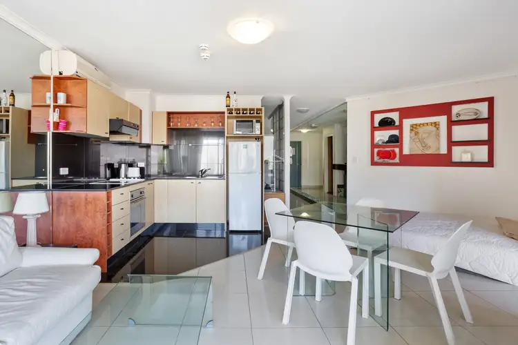 703/3 Orchid Avenue