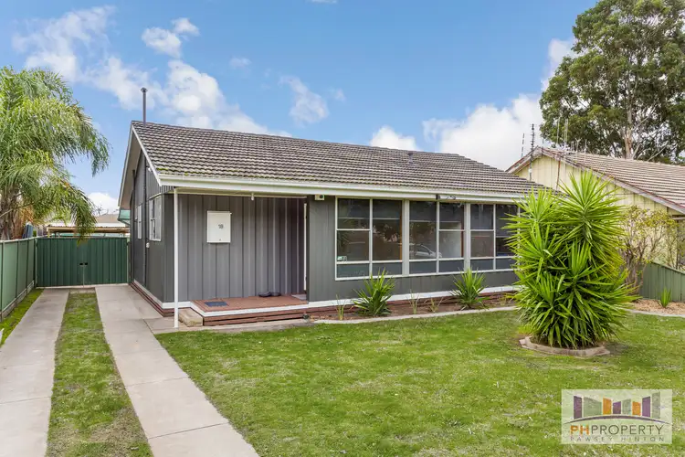 18 Grenfell Avenue, Eaglehawk VIC 3556
