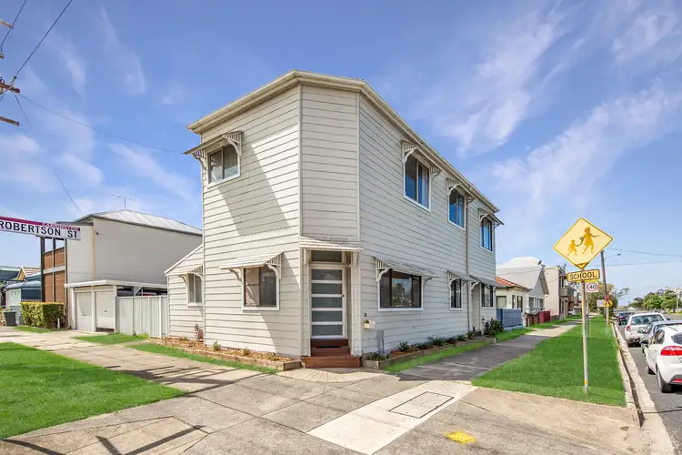 21 Robertson Street, Carrington NSW 2294