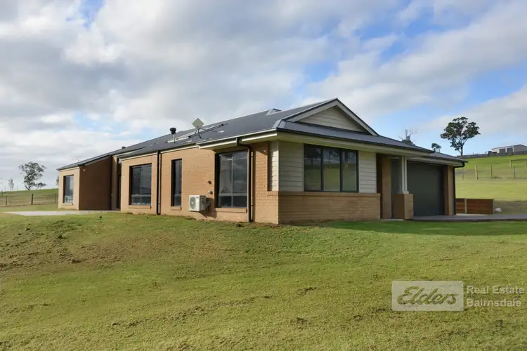 43 Salvatore Drive, Wy Yung VIC 3875