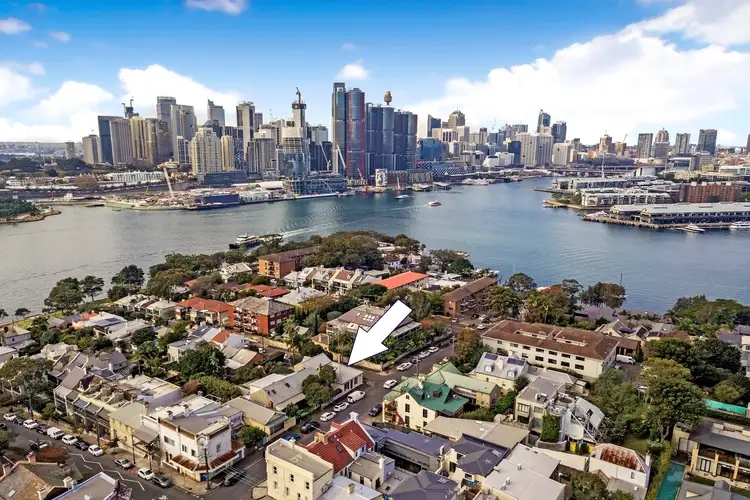 10 Johnston Street, Balmain East NSW 2041