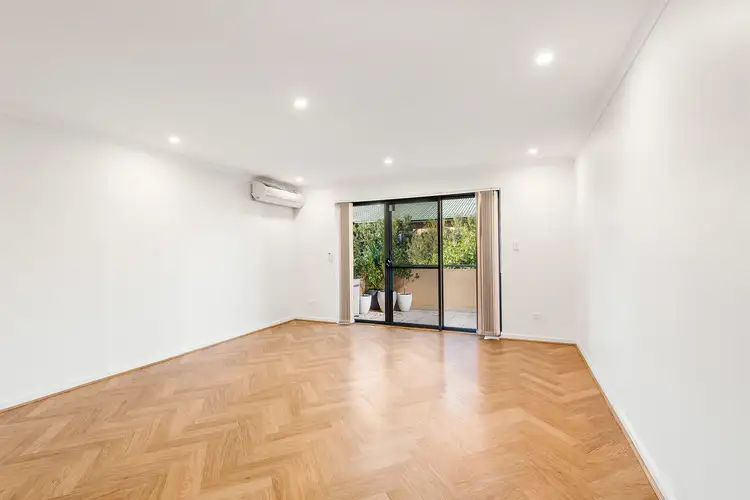 Fourth view of Homely unit listing, 8/25 Chelmsford Avenue, Botany NSW 2019