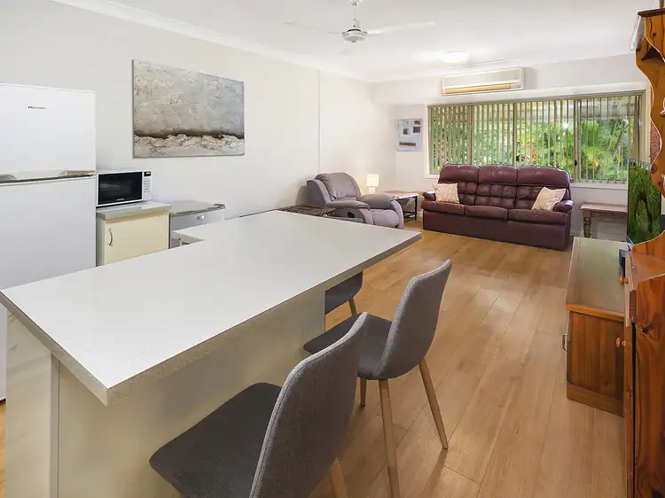 2/5 Herman Reick Avenue, Korora NSW 2450