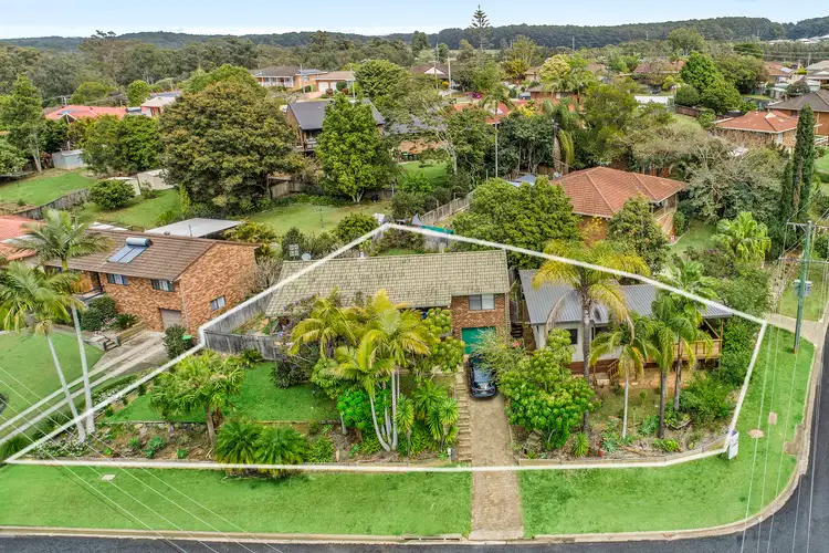 1 Newport Crescent, Boambee East NSW 2452