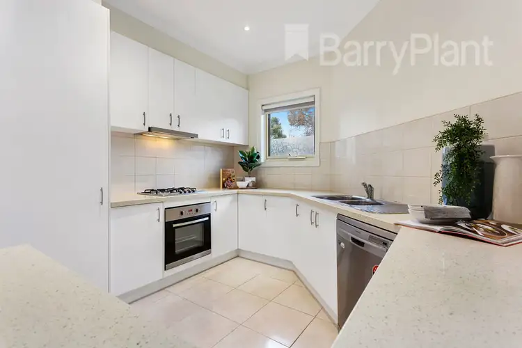 Fifth view of Homely townhouse listing, 1/514 Waverley Road, Mount Waverley VIC 3149