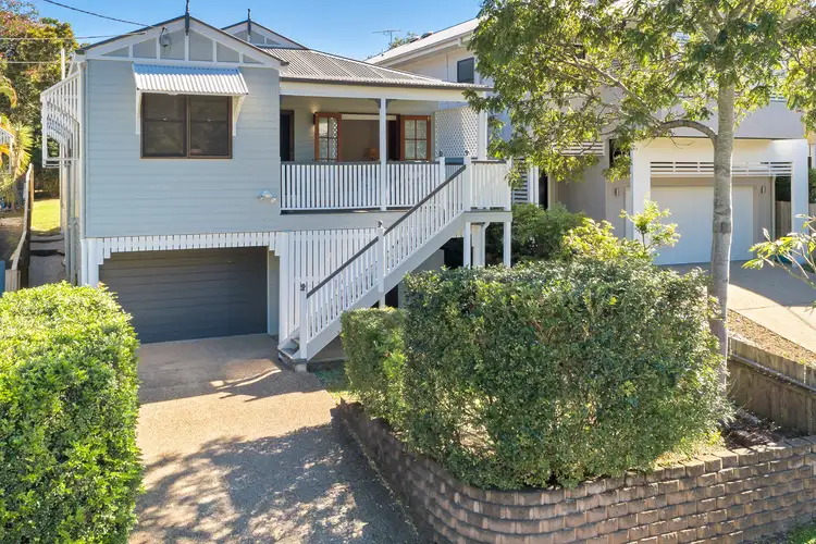 16 Weatherhead Avenue, Ashgrove QLD 4060